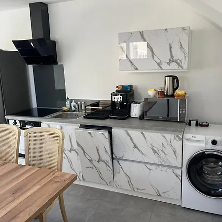 House 10 With 1 Bedroom Lechaffardcom